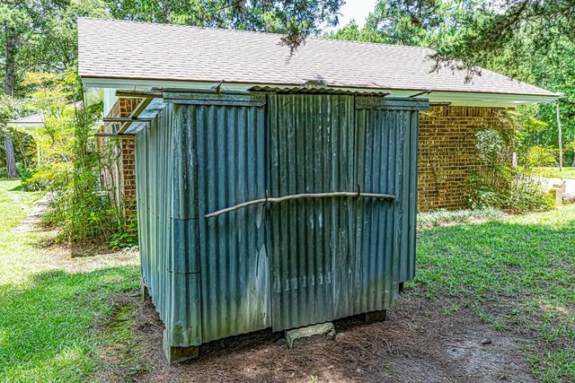 1002 Willson Road, Livingston, TX 77351