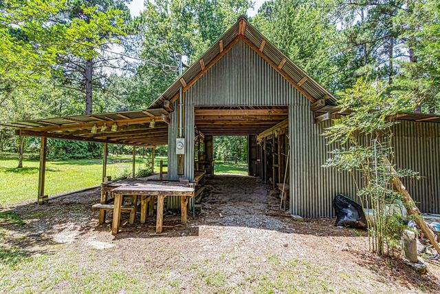1002 Willson Road, Livingston, TX 77351
