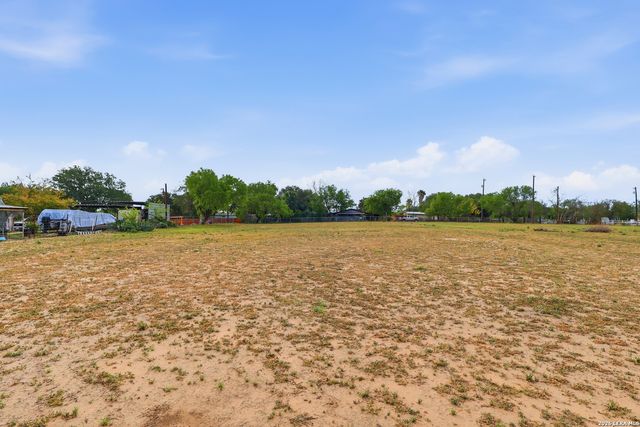 18835 Caballero, San Antonio, TX 78221