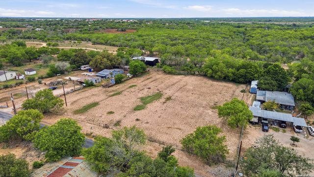 18835 Caballero, San Antonio, TX 78221