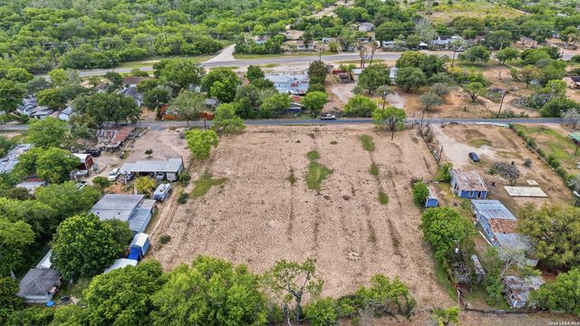 18835 Caballero, San Antonio, TX 78221