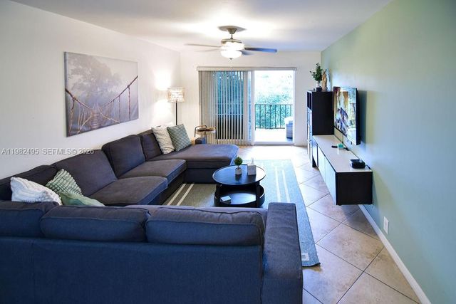 3000 NE 5th Ter 308-A, Wilton Manors, FL 33334