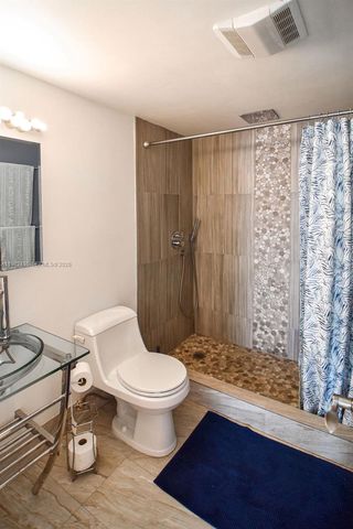 3000 NE 5th Ter 308-A, Wilton Manors, FL 33334