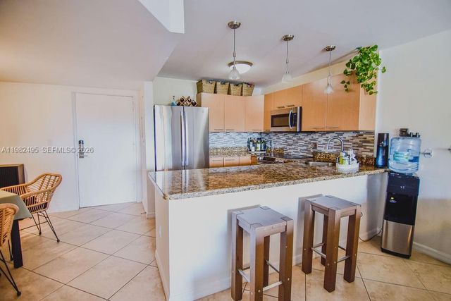 3000 NE 5th Ter 308-A, Wilton Manors, FL 33334