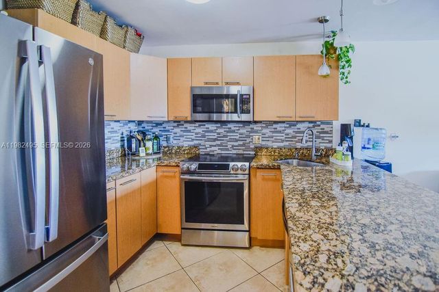 3000 NE 5th Ter 308-A, Wilton Manors, FL 33334