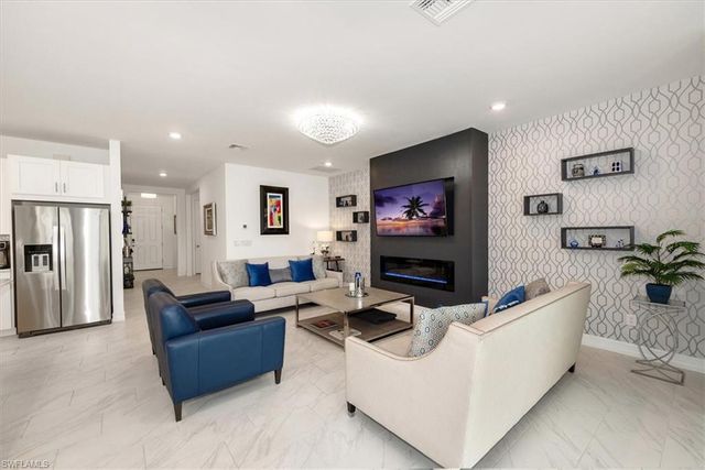 16520 Seagate PL, Bonita Springs, FL 34135