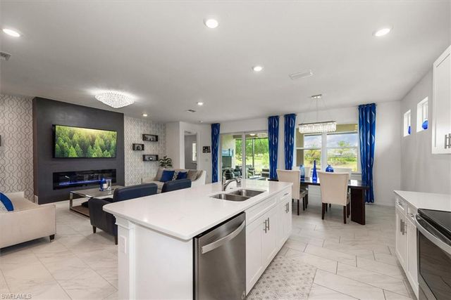 16520 Seagate PL, Bonita Springs, FL 34135