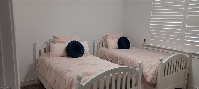 16520 Seagate PL, Bonita Springs, FL 34135