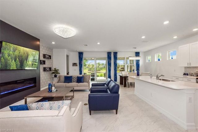 16520 Seagate PL, Bonita Springs, FL 34135