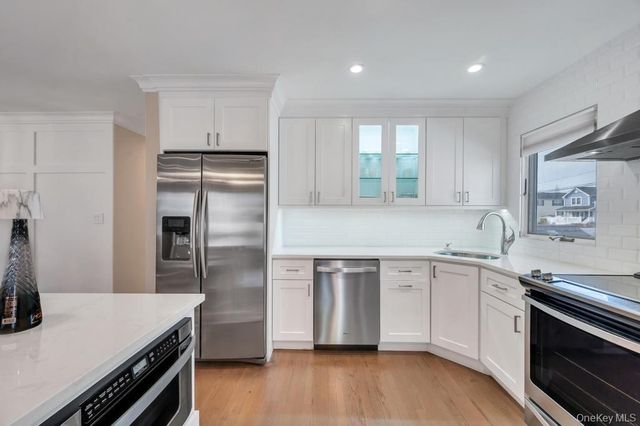 256 Division Avenue, Massapequa, NY 11758