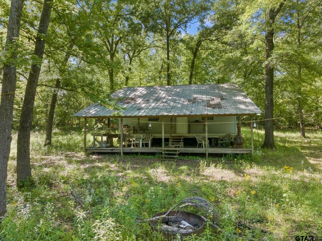 307 Fish Trap Ln, Naples, TX 75568