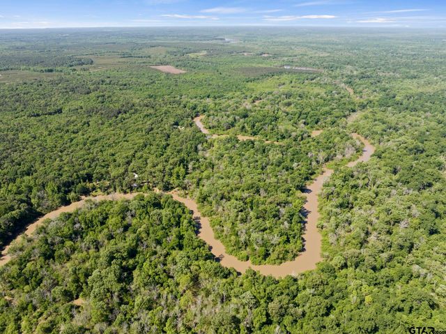 307 Fish Trap Ln, Naples, TX 75568