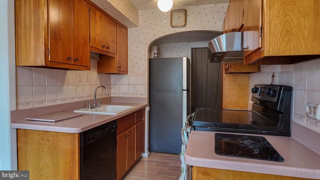 1916 DEVEREAUX AVE, Philadelphia, PA 19149