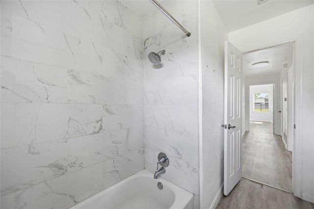 5919 Van Fleet Street, Houston, TX 77033