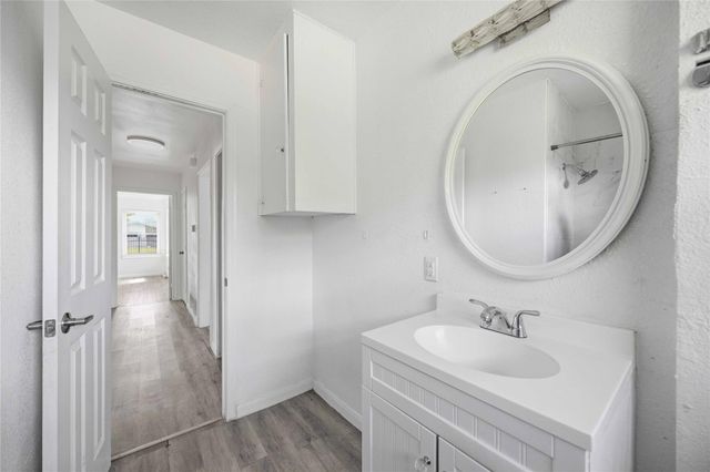 5919 Van Fleet Street, Houston, TX 77033