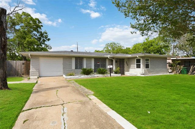 5919 Van Fleet Street, Houston, TX 77033