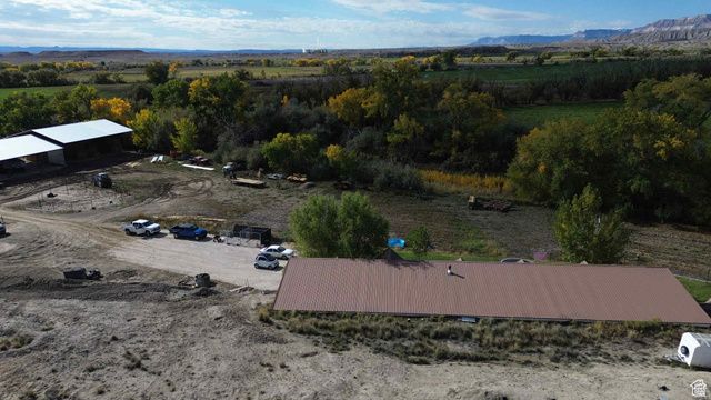 790 W 1000 S, Huntington, UT 84528