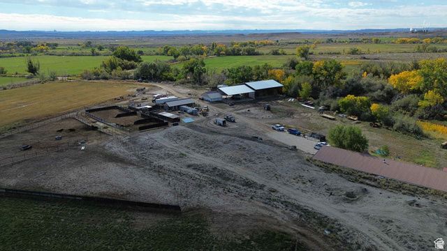 790 W 1000 S, Huntington, UT 84528