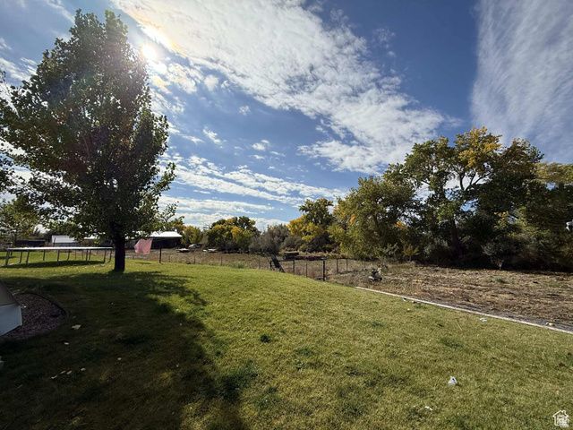 790 W 1000 S, Huntington, UT 84528