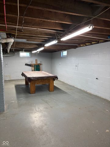 7150 W 450 S, Columbus, IN 47201