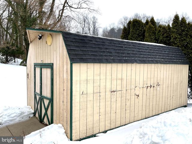 3206 BOWMAN RD, Lancaster, PA 17601