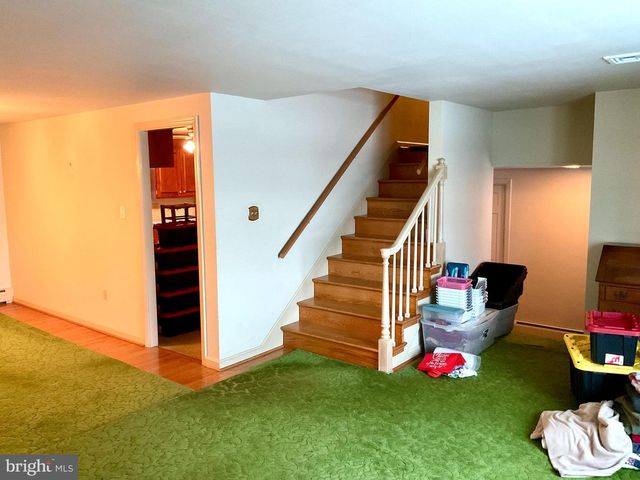 3206 BOWMAN RD, Lancaster, PA 17601