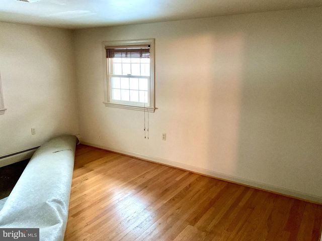 3206 BOWMAN RD, Lancaster, PA 17601