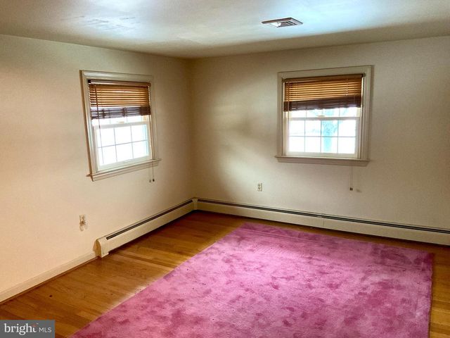 3206 BOWMAN RD, Lancaster, PA 17601