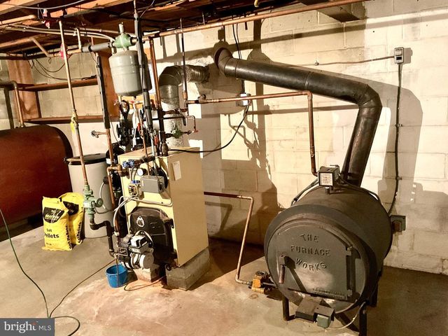 3206 BOWMAN RD, Lancaster, PA 17601