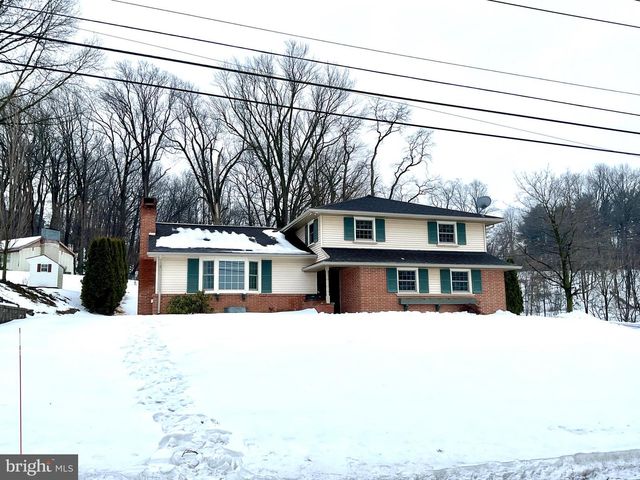 3206 BOWMAN RD, Lancaster, PA 17601