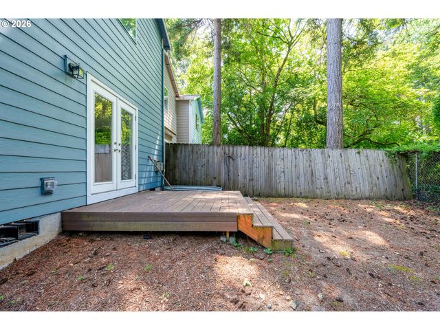 12619 Se LYDIA Ct, Portland, OR 97236