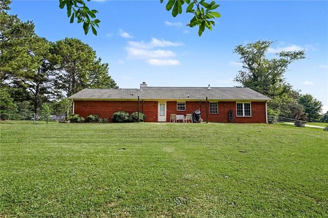 317 Creek Side Court, Mcdonough, GA 30252