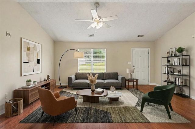 317 Creek Side Court, Mcdonough, GA 30252
