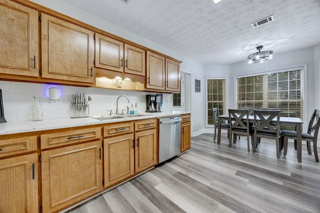 461 Lee Road 2110, Salem, AL 36874