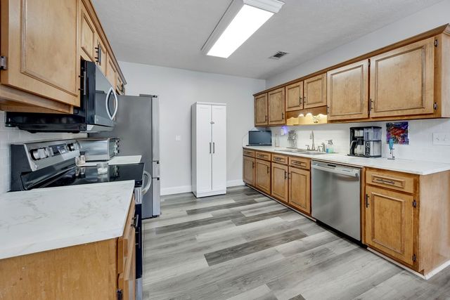 461 Lee Road 2110, Salem, AL 36874