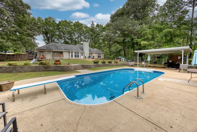 461 Lee Road 2110, Salem, AL 36874