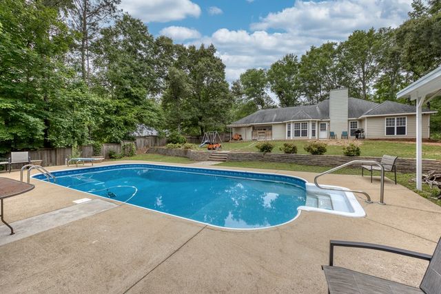 461 Lee Road 2110, Salem, AL 36874