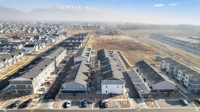 1098 E QUARTERDECK WAY, Saratoga Springs, UT 84045