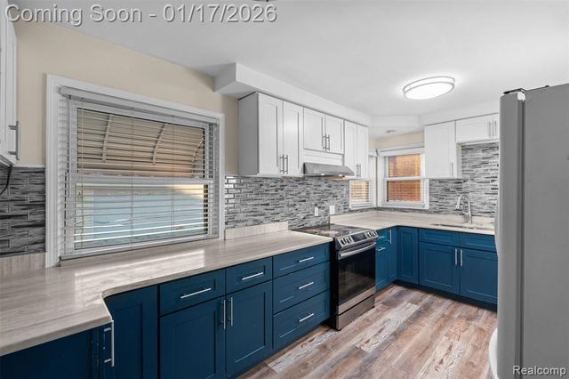 22321 Cleveland Street, Dearborn, MI 48124