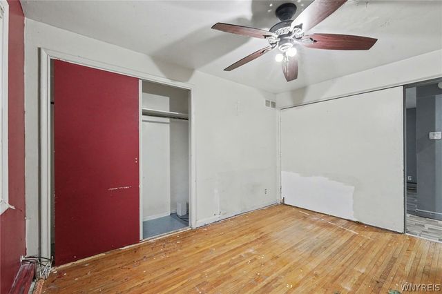 132 Glenhurst Road, Tonawanda, NY 14150