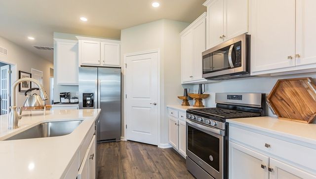 6727 Japonica Lane, White House, TN 37188