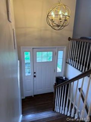 86 Maples Road, Middletown, NY 10940