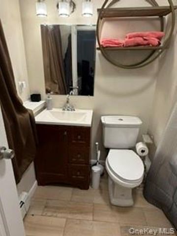 86 Maples Road, Middletown, NY 10940