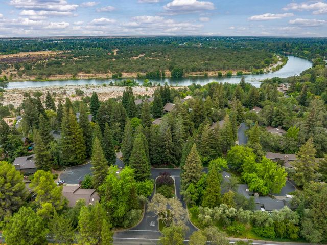 51 Covered Bridge Rd, Carmichael, CA 95608
