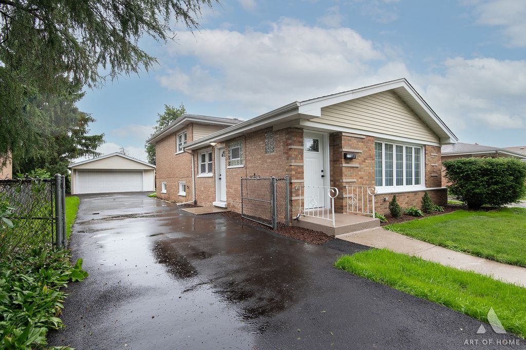 6127 W 79th Place, Burbank, IL 60459 — photo 2