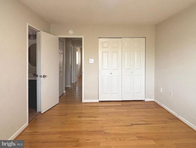 1754 POWDER HORN TER, Woodbridge, VA 22191