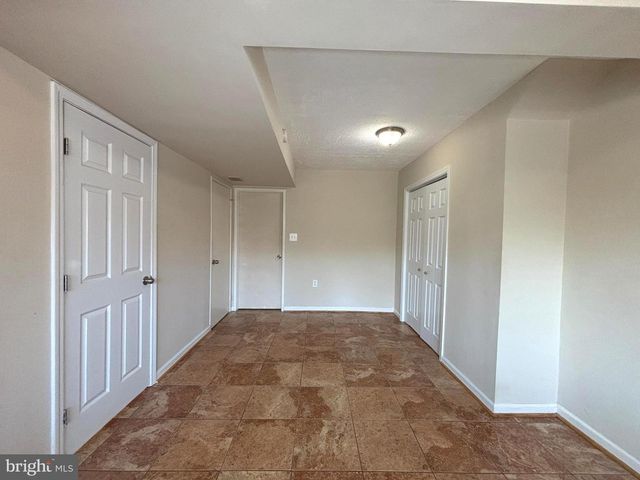 1754 POWDER HORN TER, Woodbridge, VA 22191