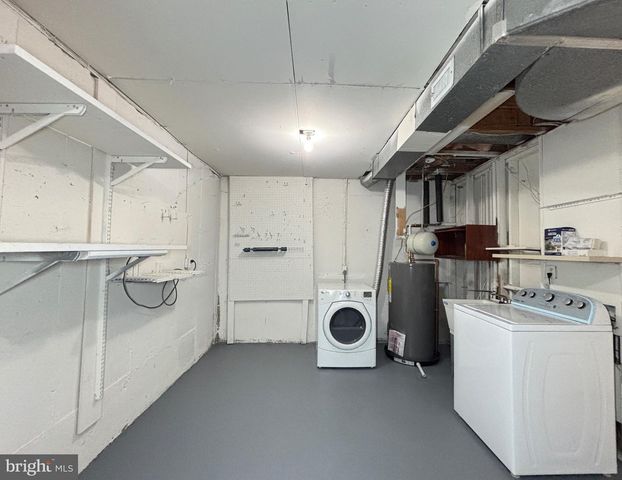 1754 POWDER HORN TER, Woodbridge, VA 22191