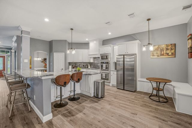 1914 Bentwater Parkway, Granbury, TX 76049