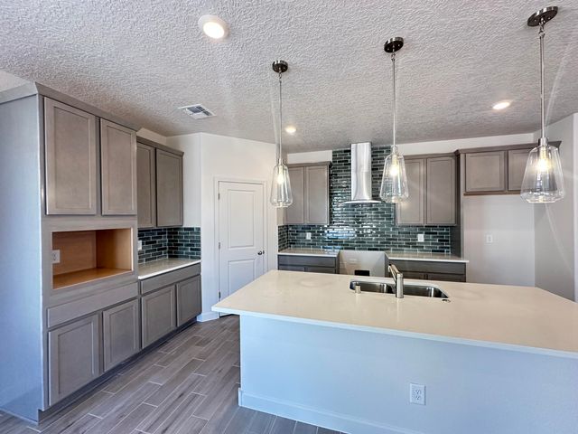 6726 Brianna Drive NE, Rio Rancho, NM 87144